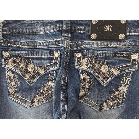 Miss Me Distressed Embellished Denim Capri Jeans Women's Size 27 EUC-BLING - Picture 6 of 12